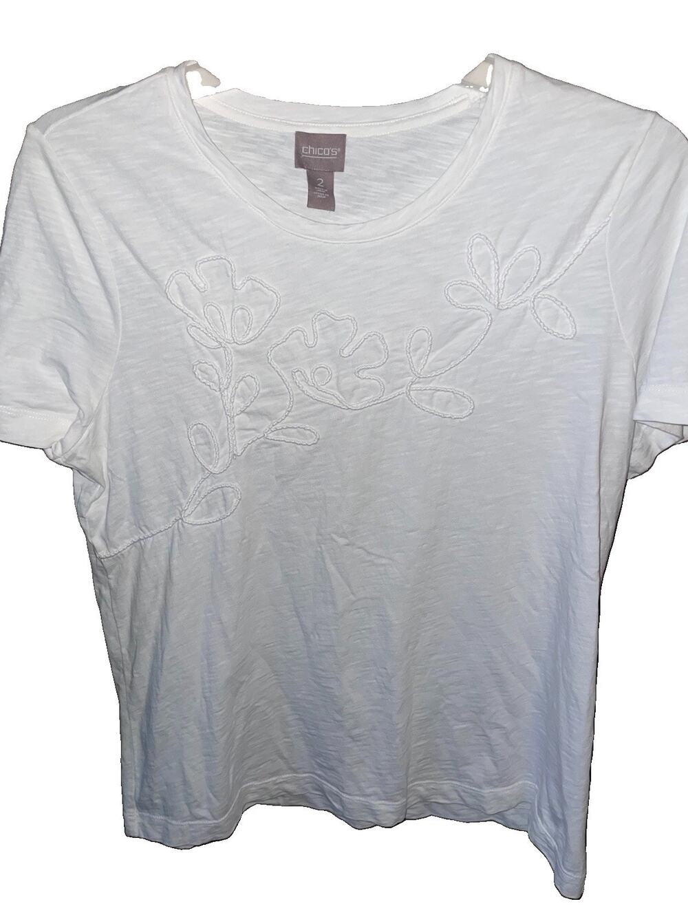Women's Sz L Chico’s Sz 2 White Short Sleeved T Shirt Embroidered Floral Pattern